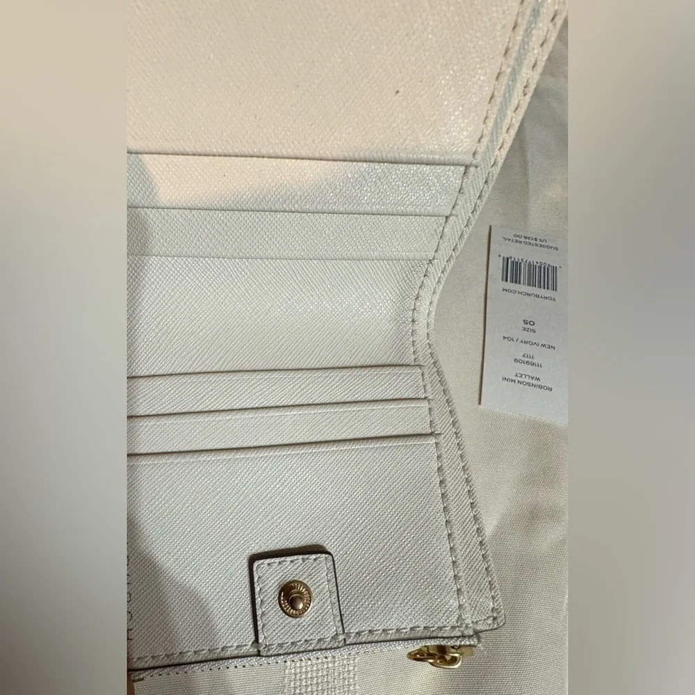 Tory Burch tory burch